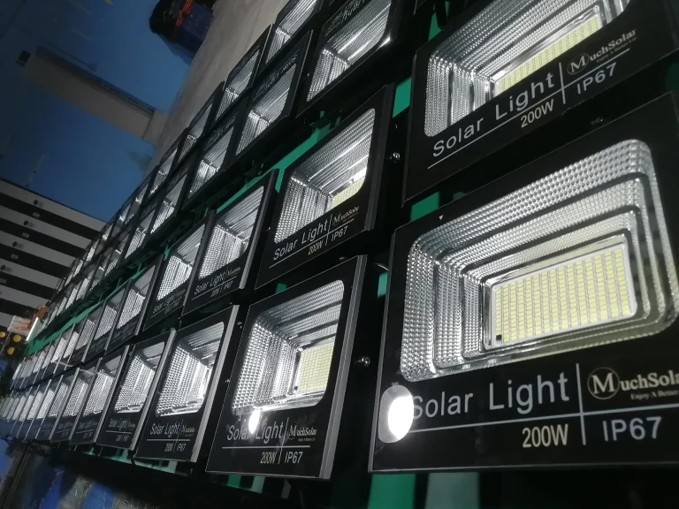 1712899759 Much Solar 200W Solar Flood Light Factory